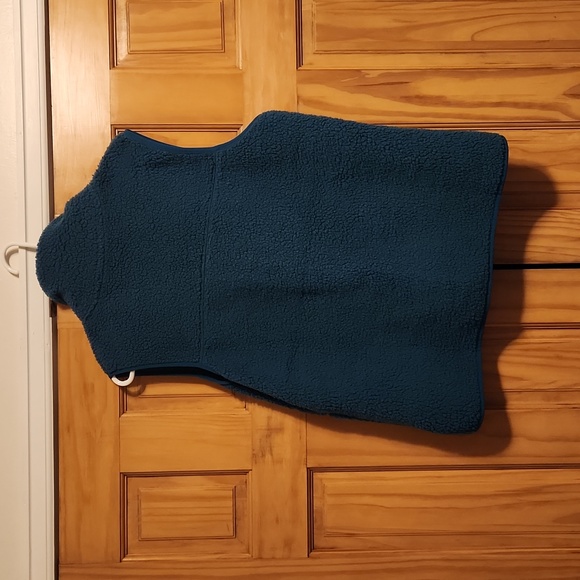 Eddie Bauer Fleece Vest - Picture 2 of 8